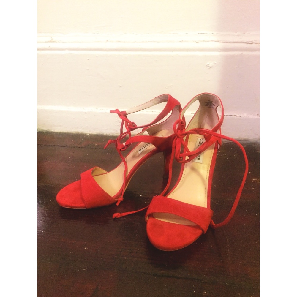 Steve Madden | Red Swede Sandals/Heels